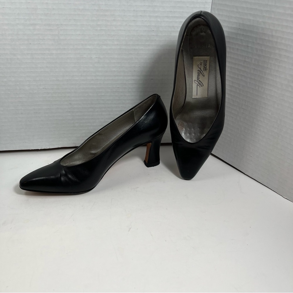 Magik by Amalfi Vania Black Leather Heels Size 5 Vintage Italian Handmade Pumps